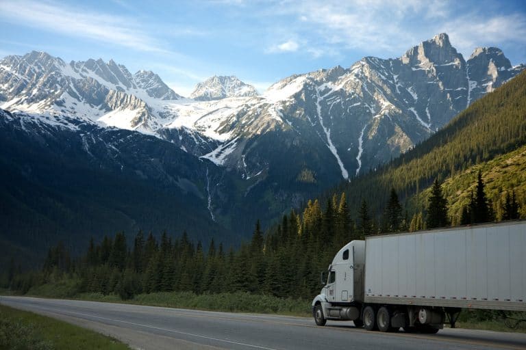 most-common-mistakes-to-avoid-on-a-cdl-driving-test-cdl-knowledge